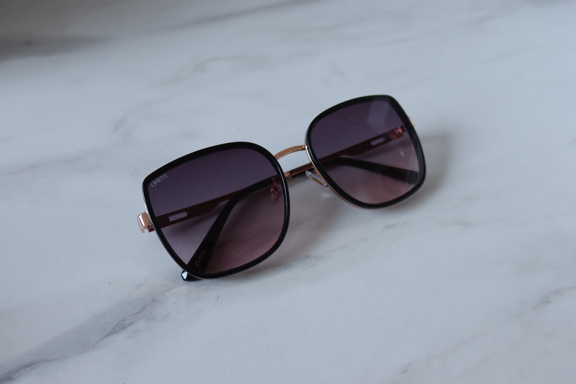 Nina - Black Oversized Gradient Square Sunglasses
