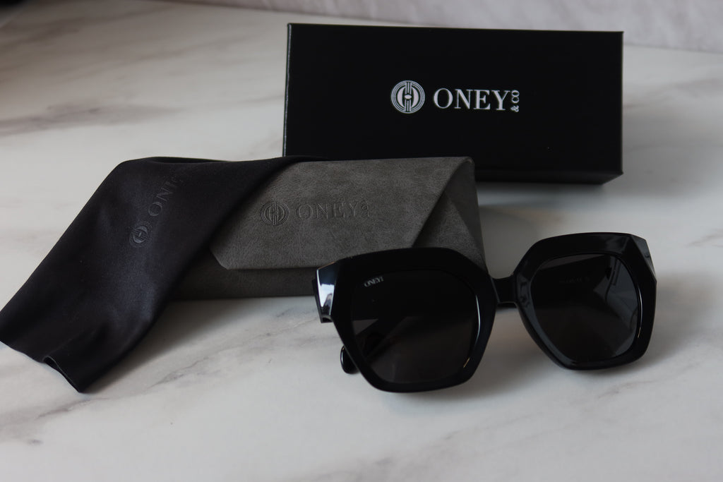 Jolie - Black Oversized Sunglasses