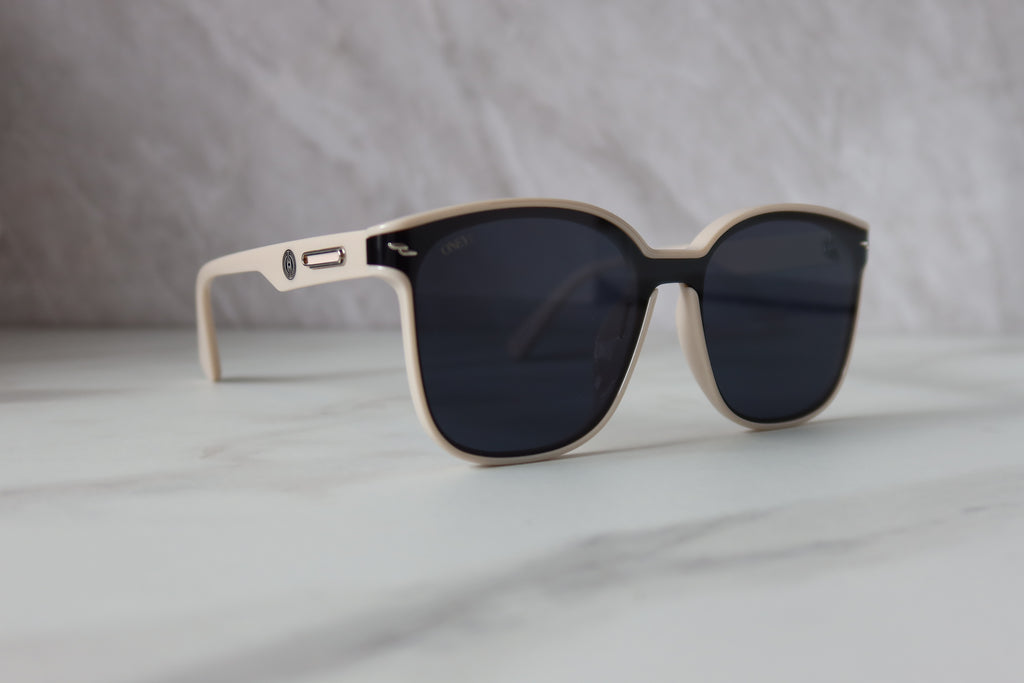 Indi - Cream Oversized Classic Sunglasses